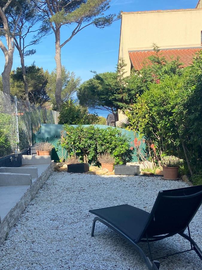 Logement Entier T2 Climatise, Parking Gratuit, Jardin, Plage A 2Min A Pied Санари-сюр-Мер Экстерьер фото