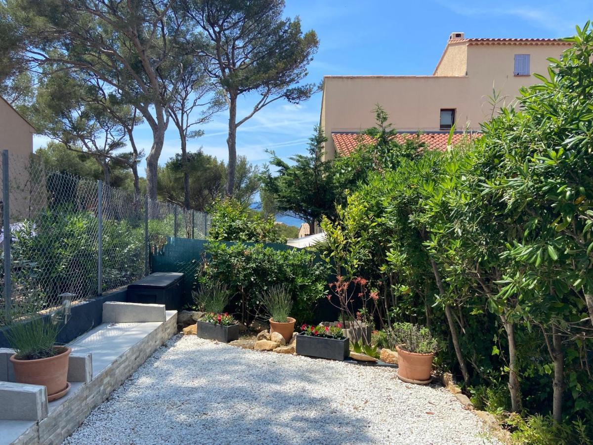 Logement Entier T2 Climatise, Parking Gratuit, Jardin, Plage A 2Min A Pied Санари-сюр-Мер Экстерьер фото